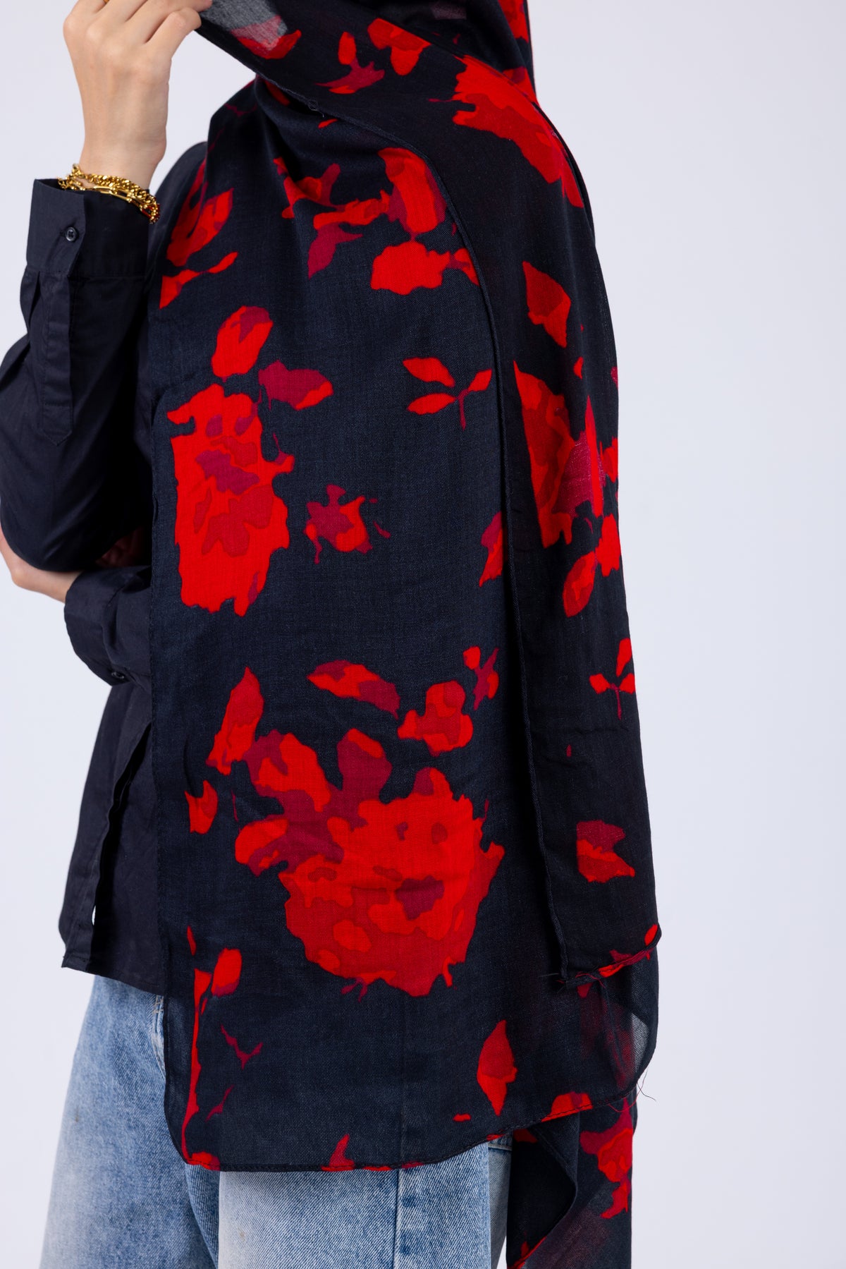 Black Crimson - Modal Printed