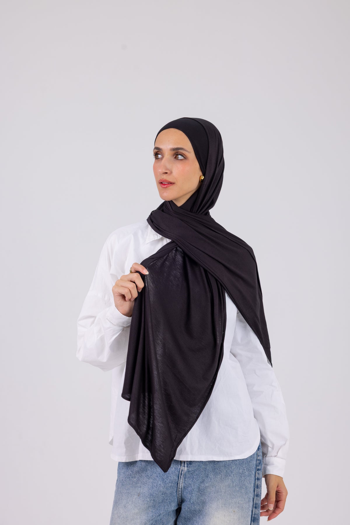 Jet Black – Cotton Jill with bandana