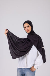 Jet Black – Cotton Jill with bandana