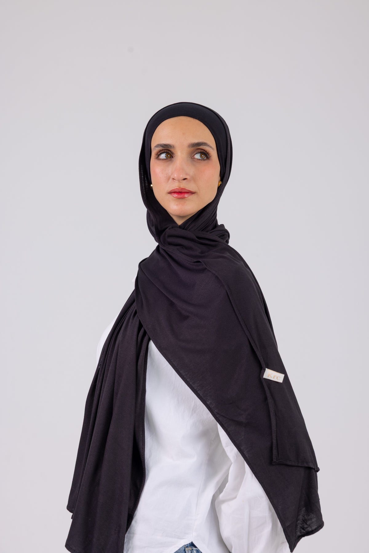 Jet Black – Cotton Jill with bandana