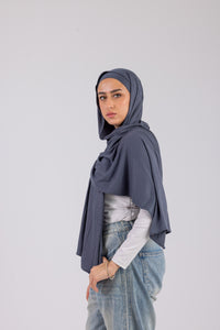 Storm Gray – Cotton Jill with bandana
