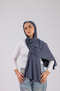 Storm Gray – Cotton Jill with bandana