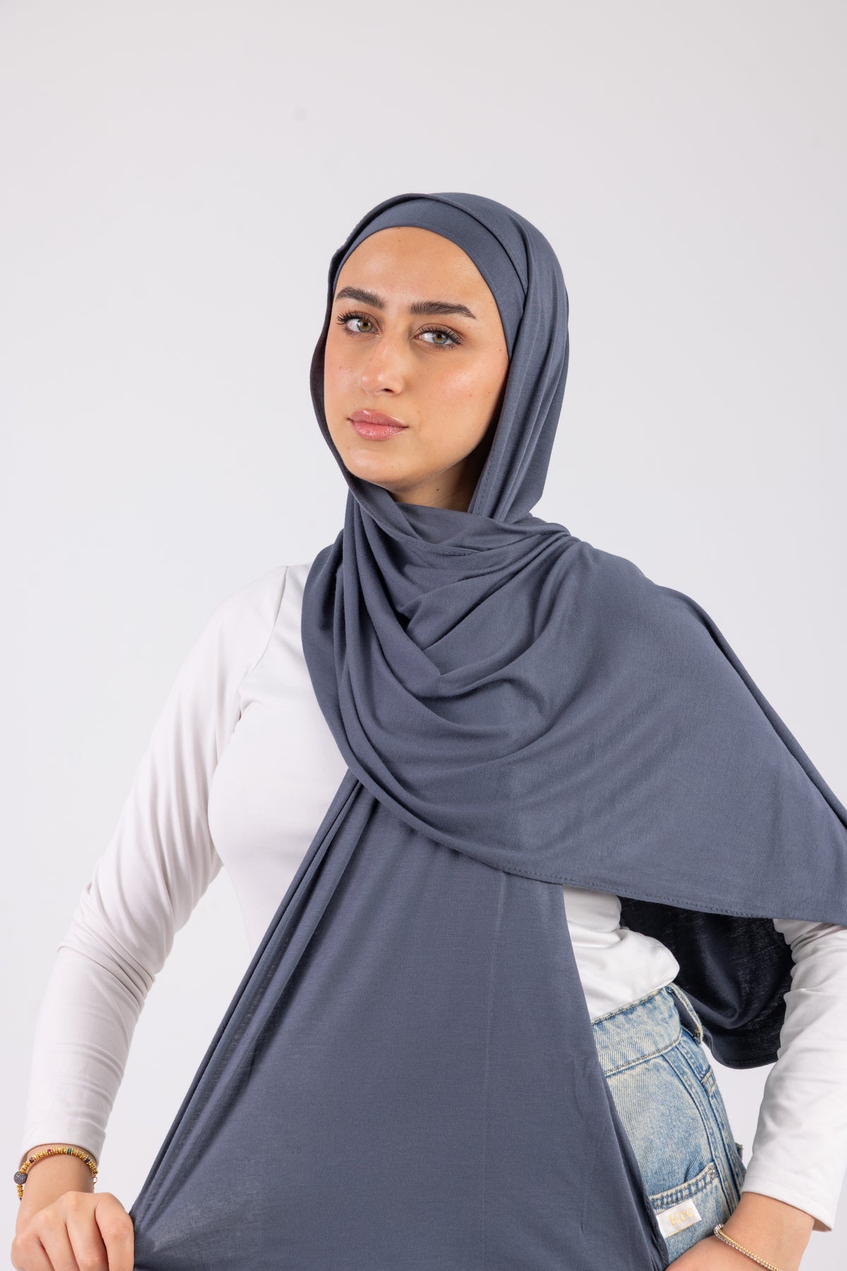 Storm Gray – Cotton Jill with bandana