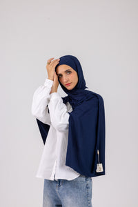 Classic Navy – Cotton Jill with bandana