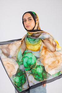 Emerald Bloom – Linen