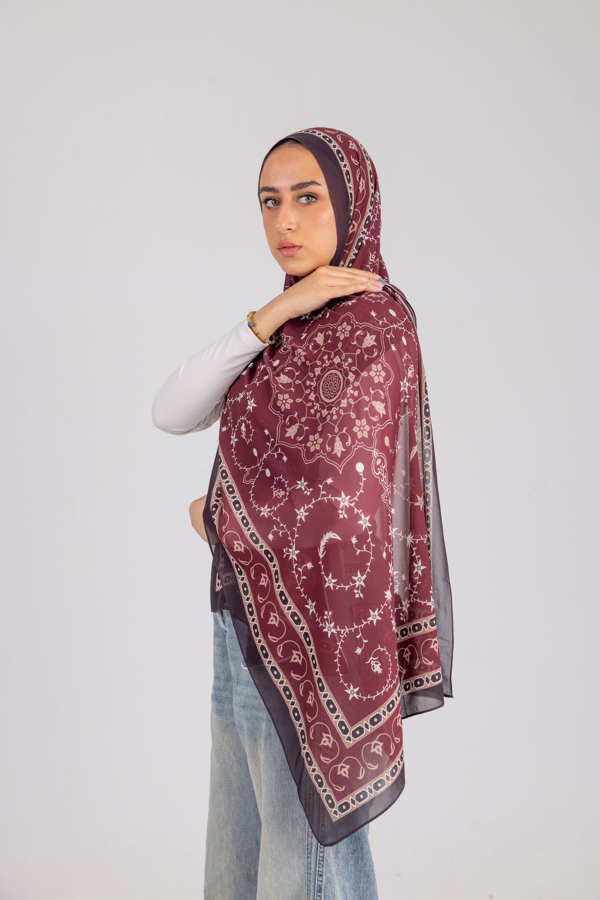 Vintage Rouge - Chiffon Printed