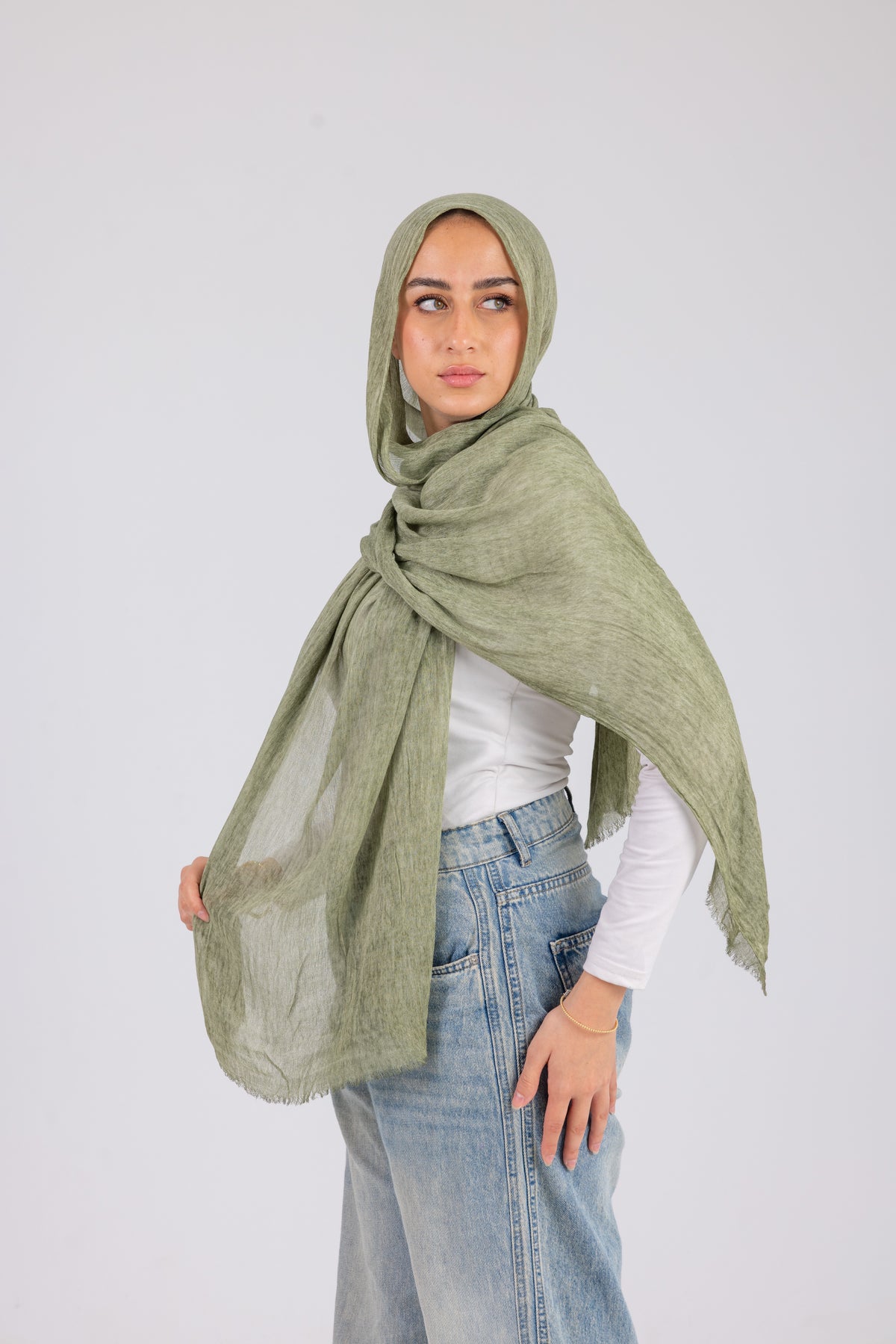 Olive Green – Ruffield