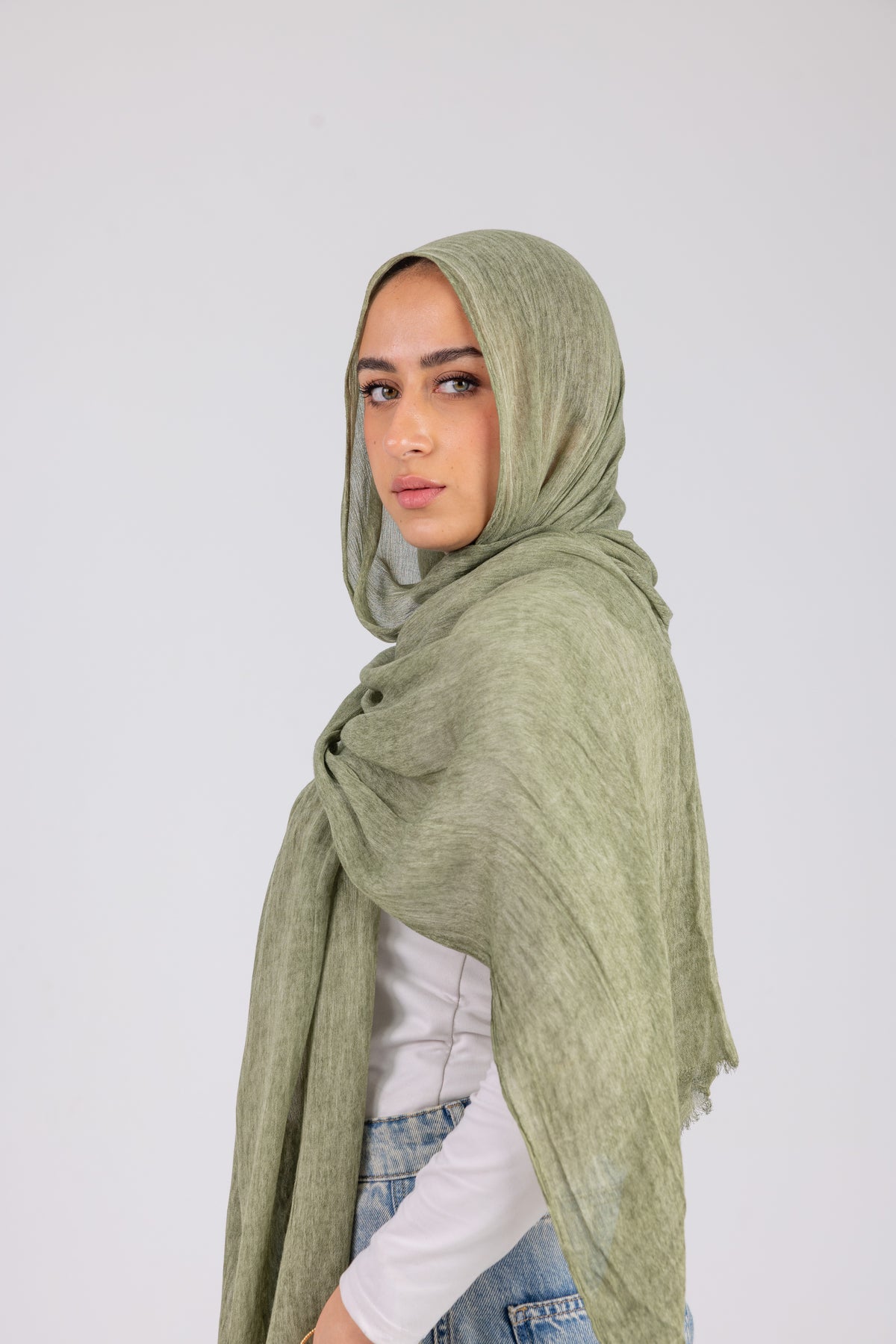 Olive Green – Ruffield