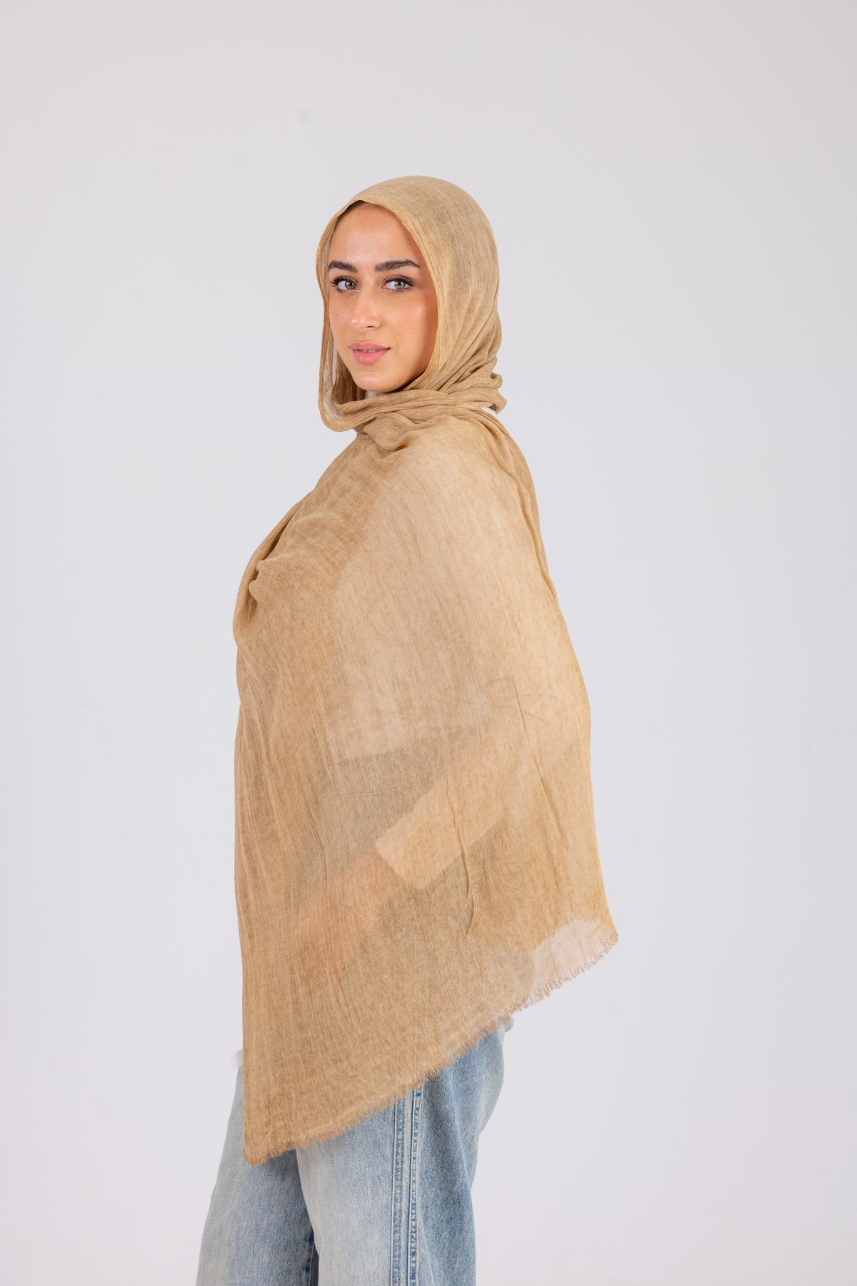 Golden Camel – Ruffield