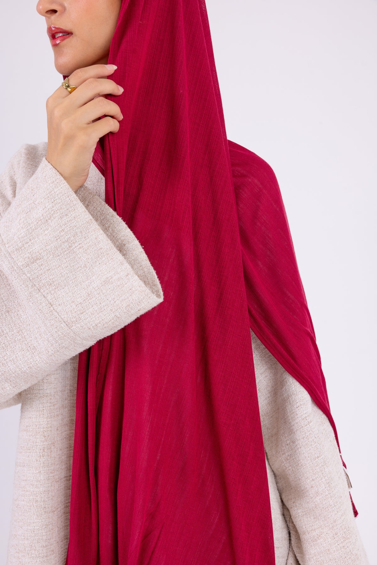 Fuchsia Bloom – Kuwaiti with bandana