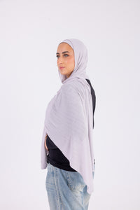 Misty Lilac – Kuwaiti with bandana
