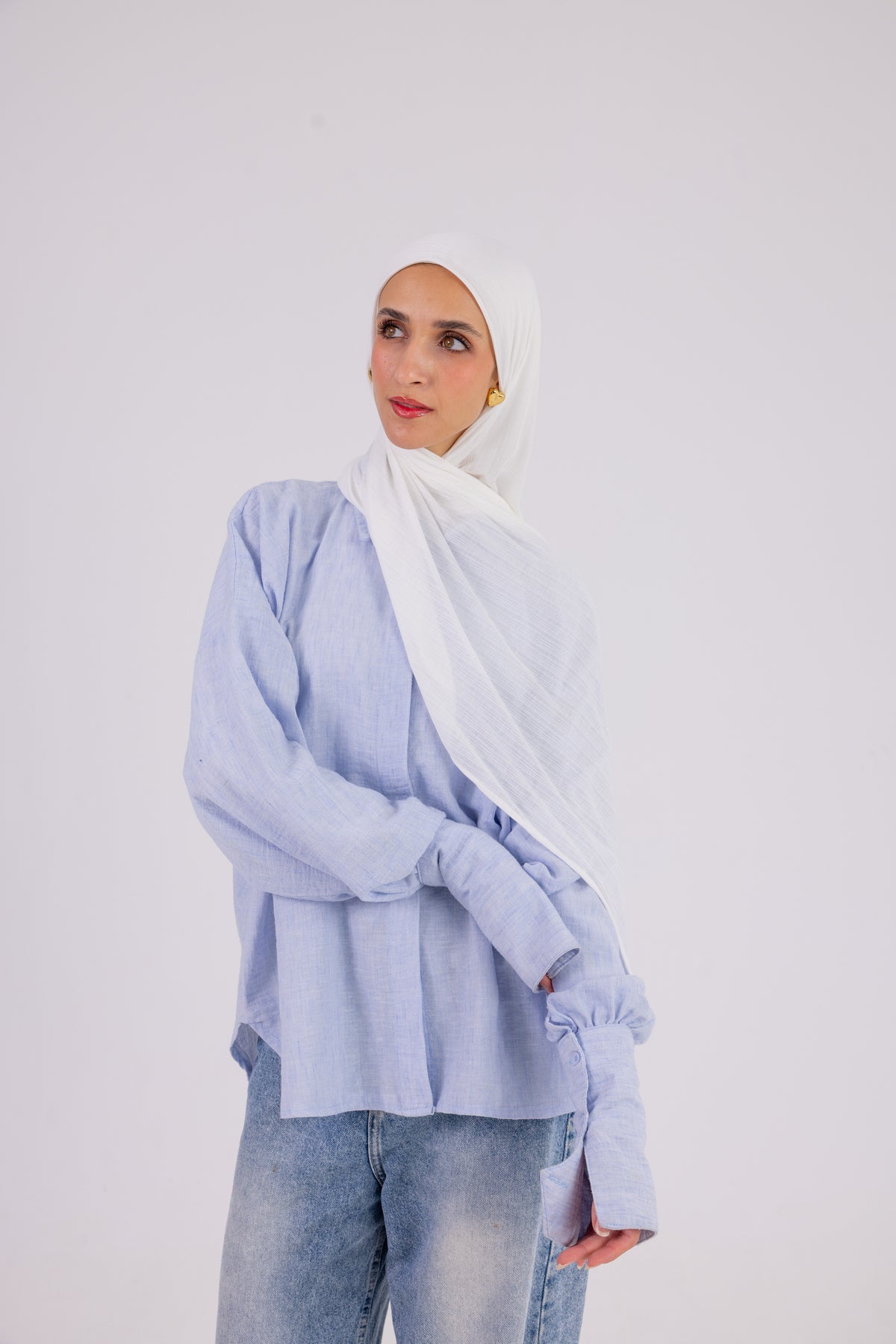 Pure White – Kuwaiti with bandana