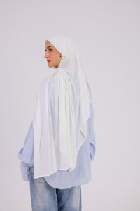 Pure White – Kuwaiti with bandana