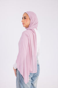 Blush Rose – Kuwaiti with bandana