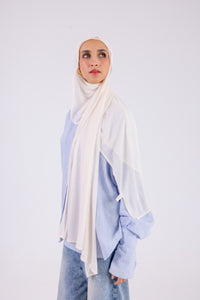 Ivory Pearl – Kuwaiti with bandana