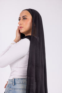 Midnight Black – Kuwaiti with bandana