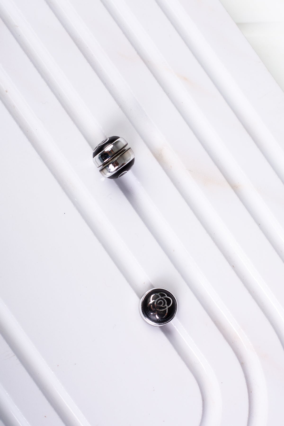 Floral - Magnetic Pin